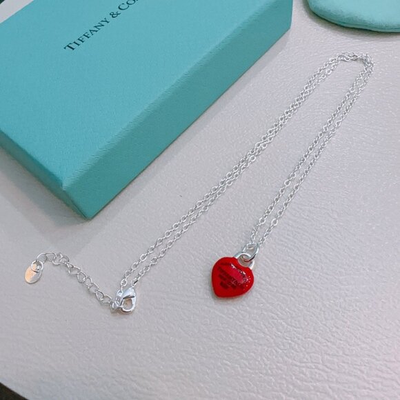 Tiffany & Co. Jewelry - Classic Necklace for Everyday Glamour